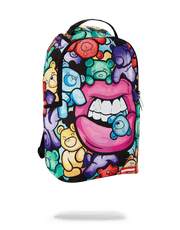 GUMMY LIPS