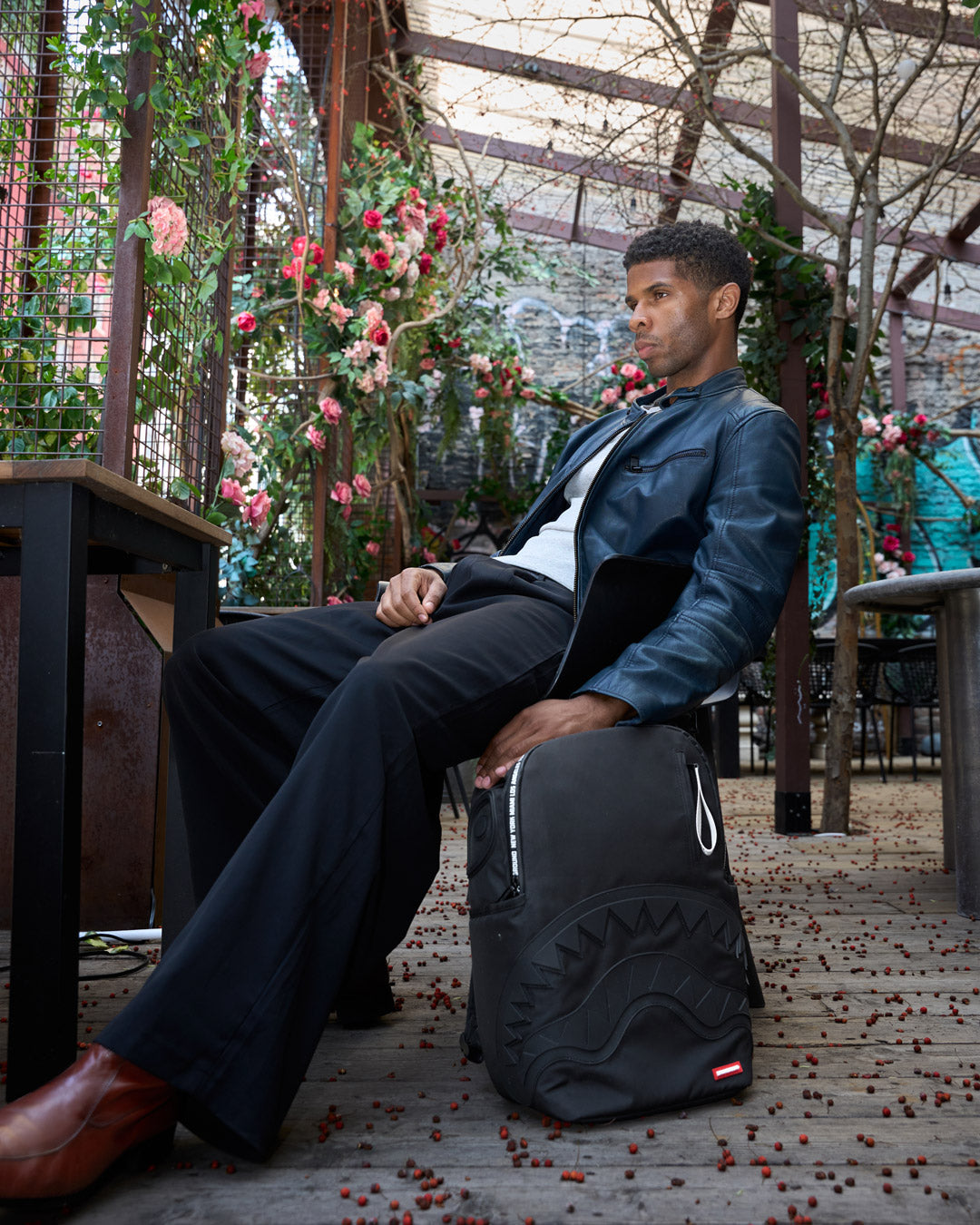 SHARK CENTRAL - LOWKEY BACKPACK